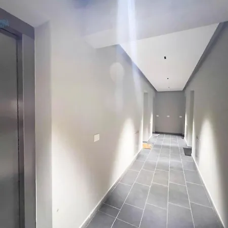 Апартаменти Verdemare 309 Tirabora Short Rent Трієст