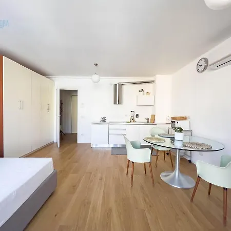 Verdemare 309 Tirabora Short Rent Trieste